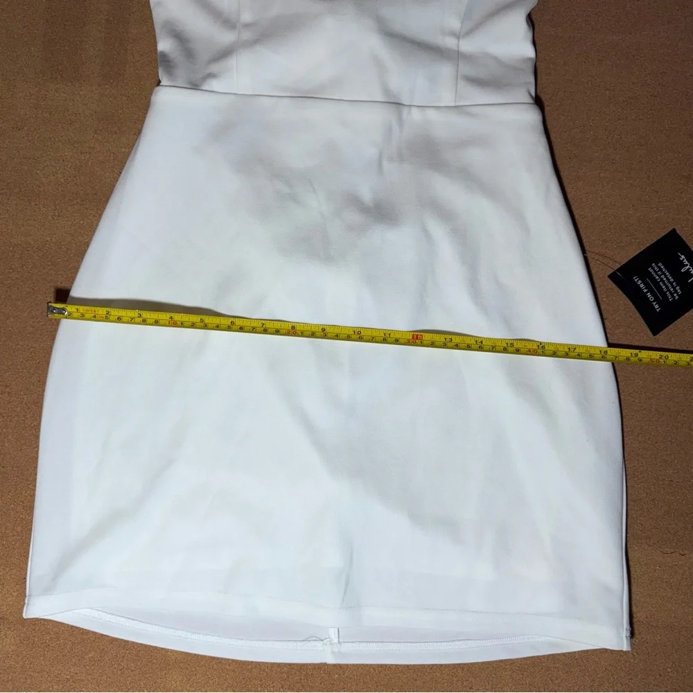 Lulus NWT white mini dress open back bow Soft Girl aesthetic graduation Size L - Picture 7 of 9